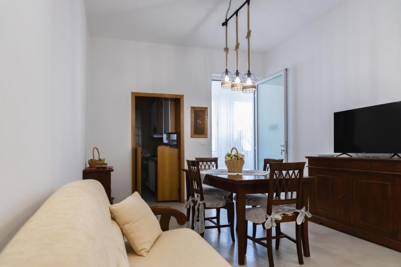 Villa Ammare Marina di Lizzano Exteriör bild