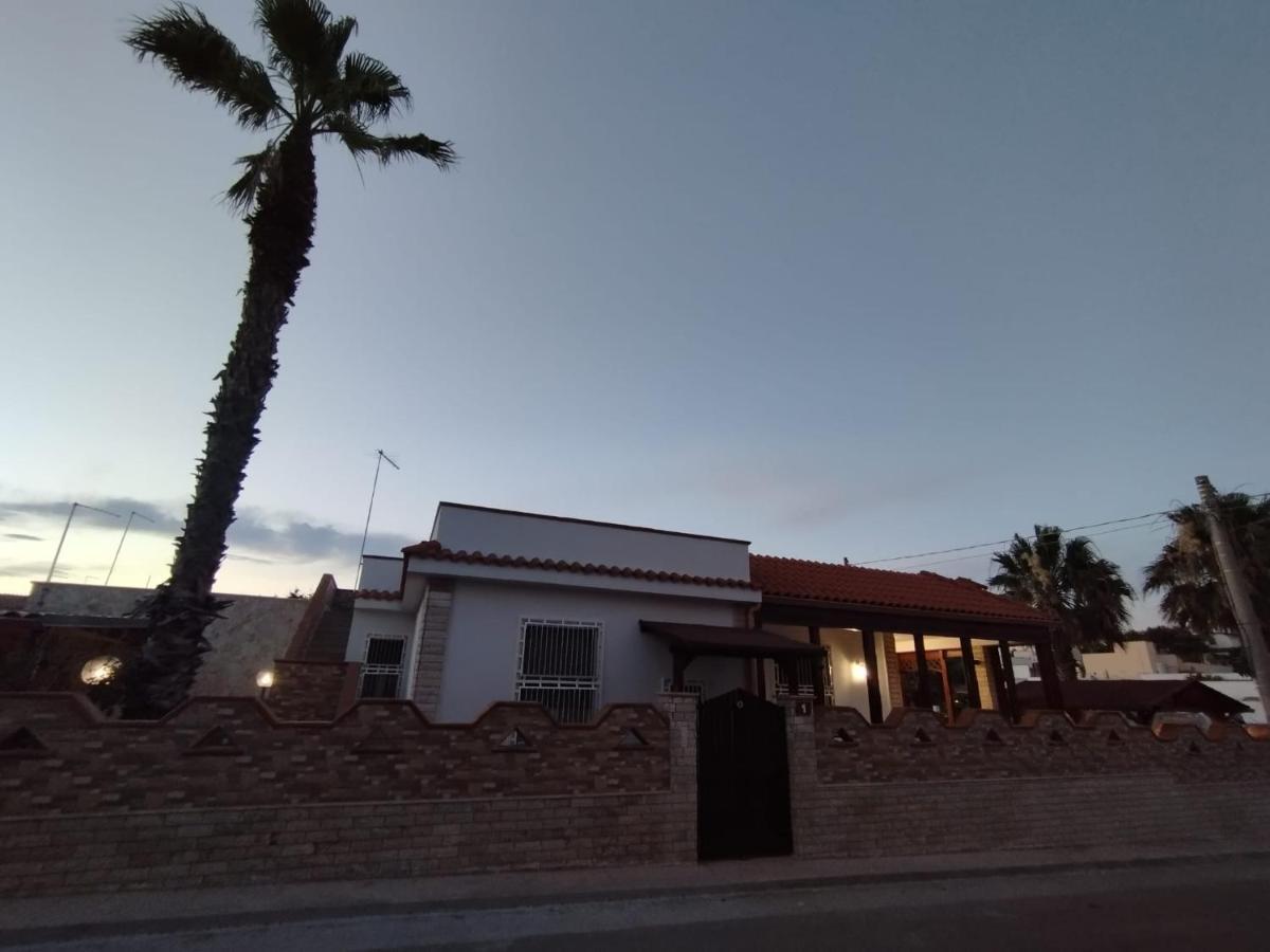 Villa Ammare Marina di Lizzano Exteriör bild